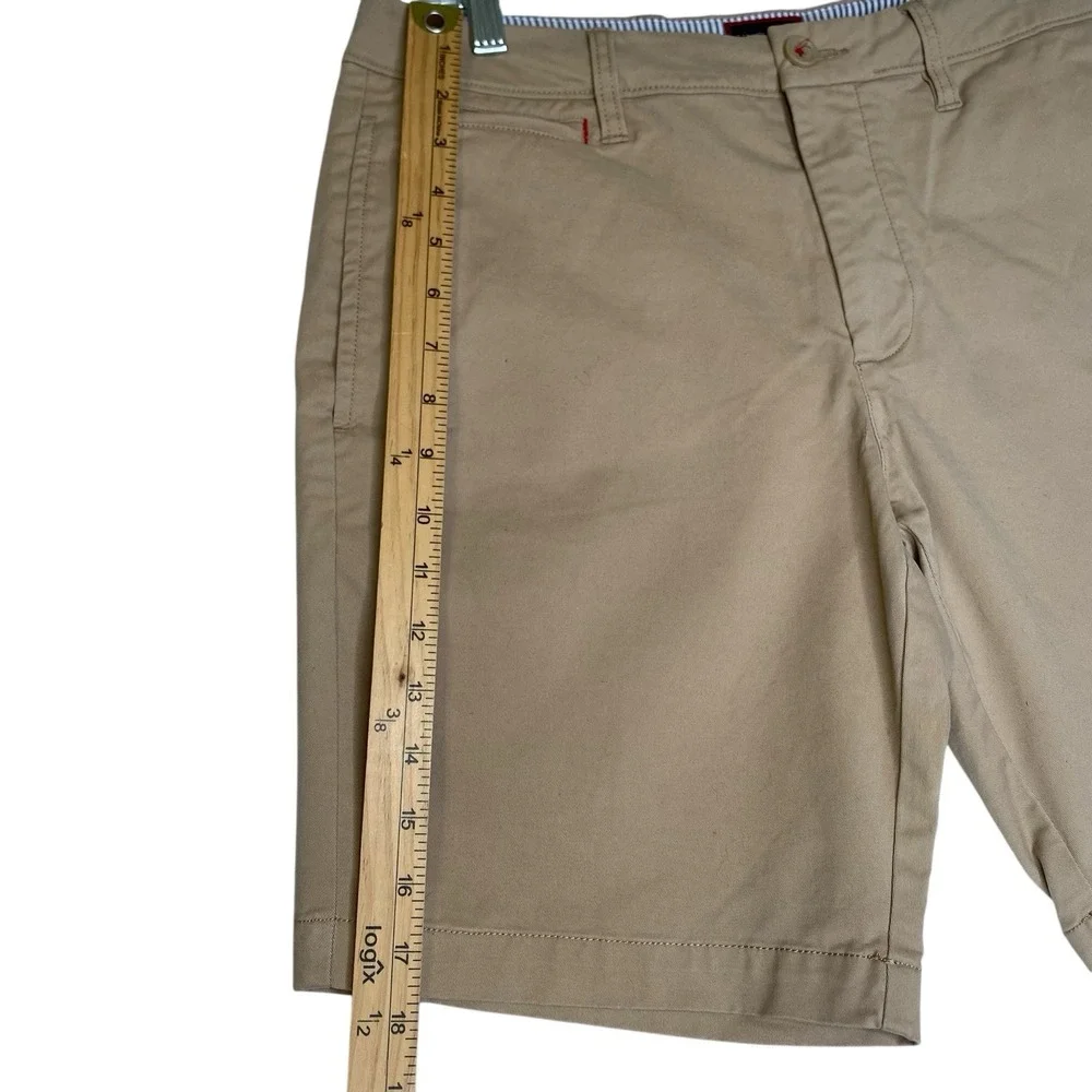 UNTUCKit chino shorts